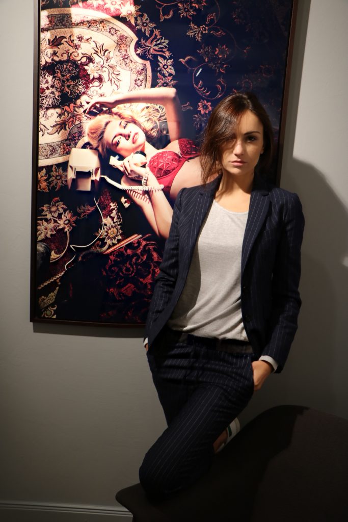 Geri in front of one of the super sensual pictures by Gabo at Lumas Gallery Zurich