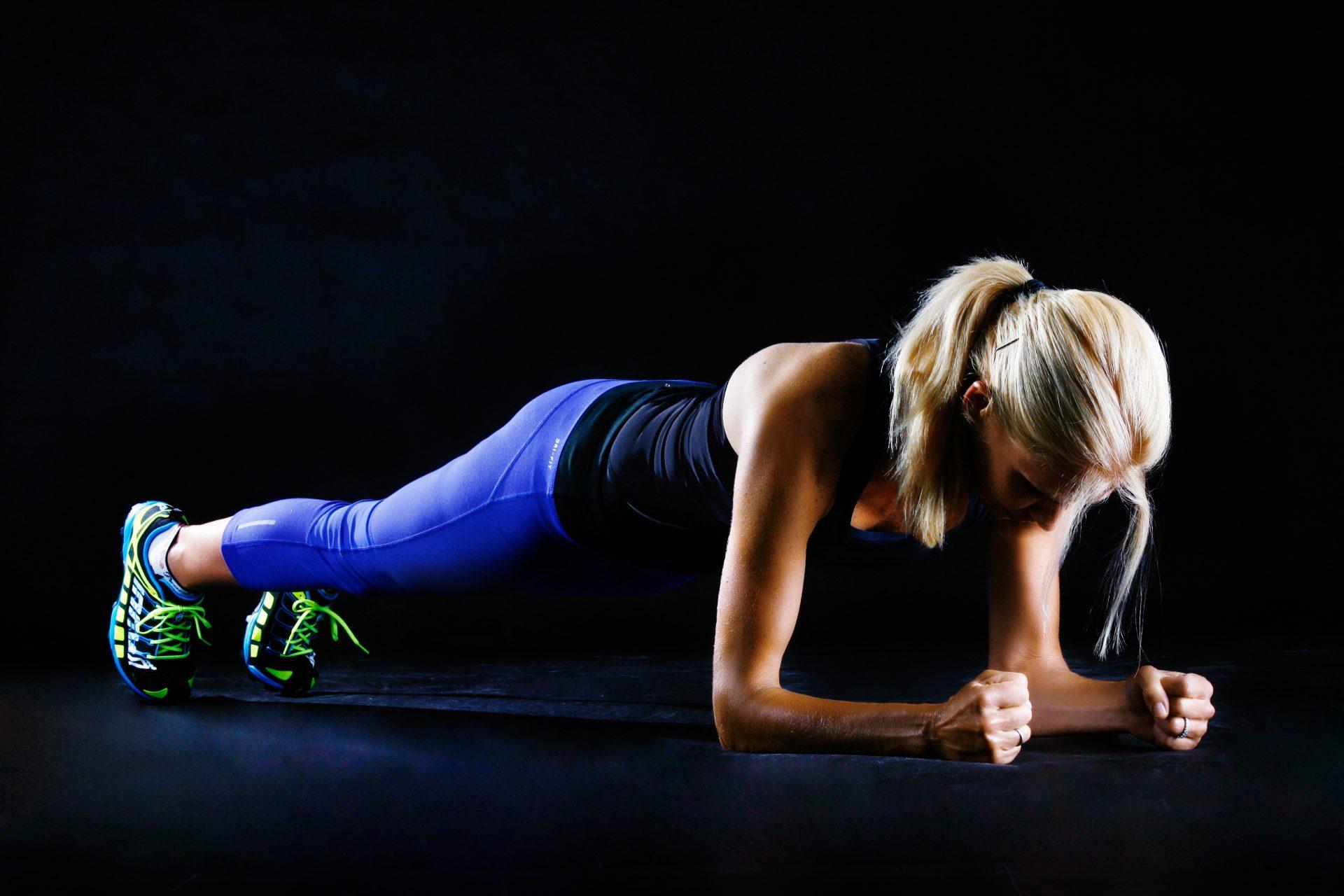 Holly front plank best exercise