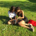 Swiss fashion bloggers Bea e Geri