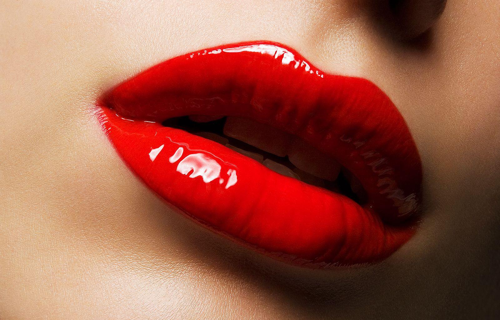 Kissing: Why Is It So Much Fun? | Ask The Monsters