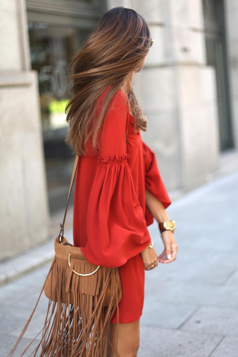 how to style bell sleeves