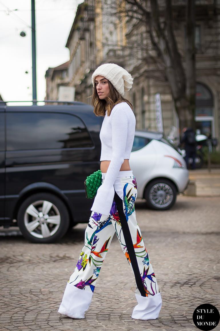 how to style bell sleeves