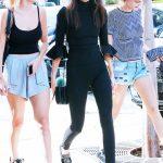 how-the-statement-sleeve-became-an-official-trend-1500710.640x0c