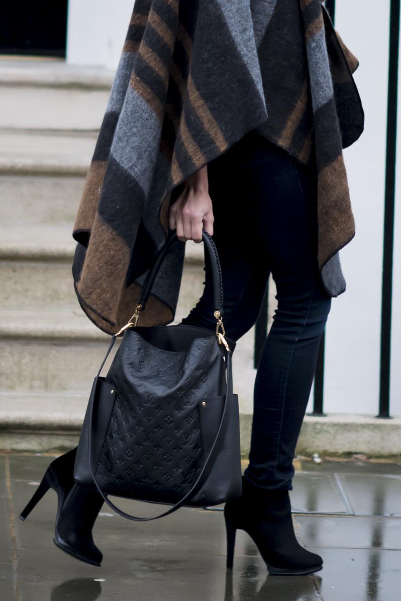 Poncho_Outfit_Idea_Dostinja