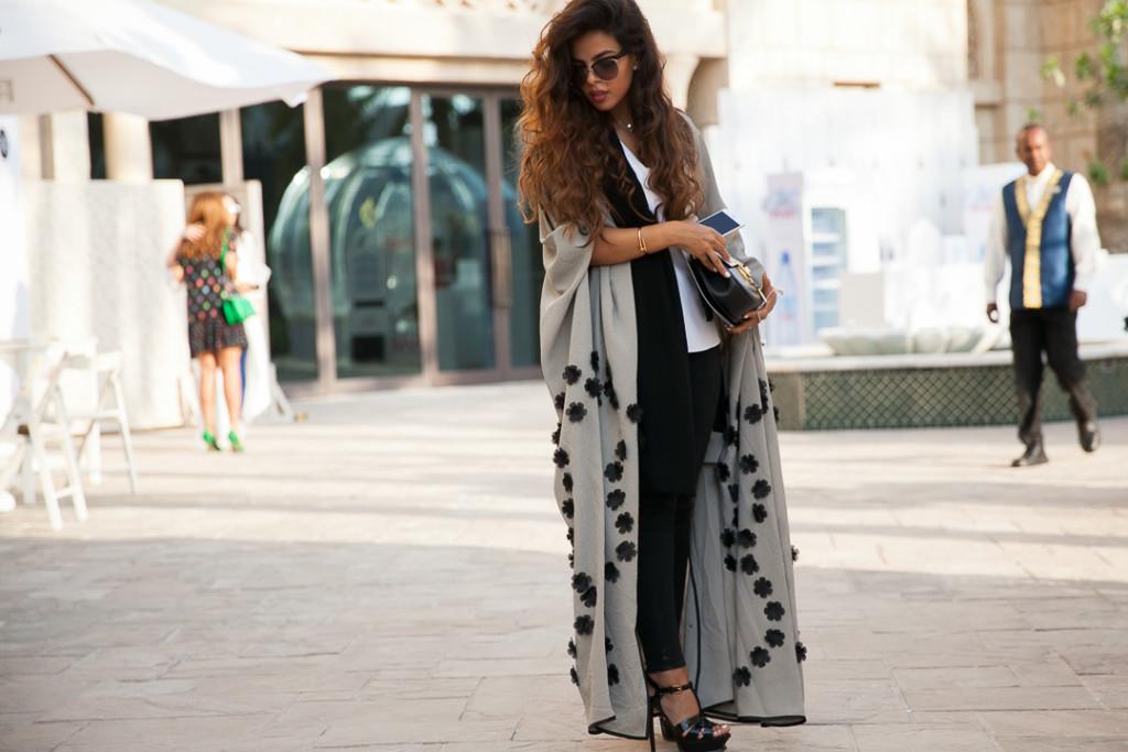Dubai Sport And Fashion Blogger Paradise Ask The Monsters