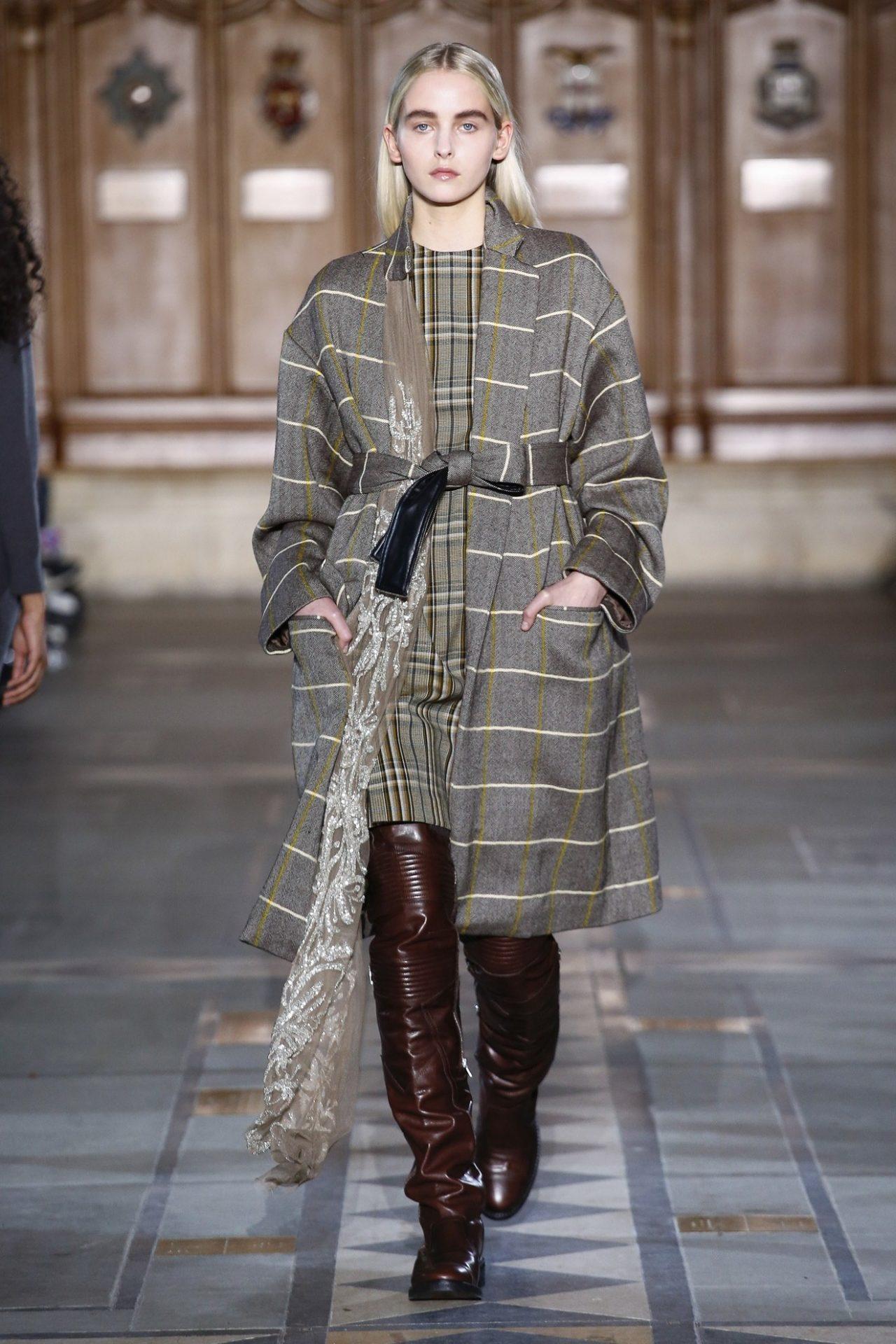 slouchy boots