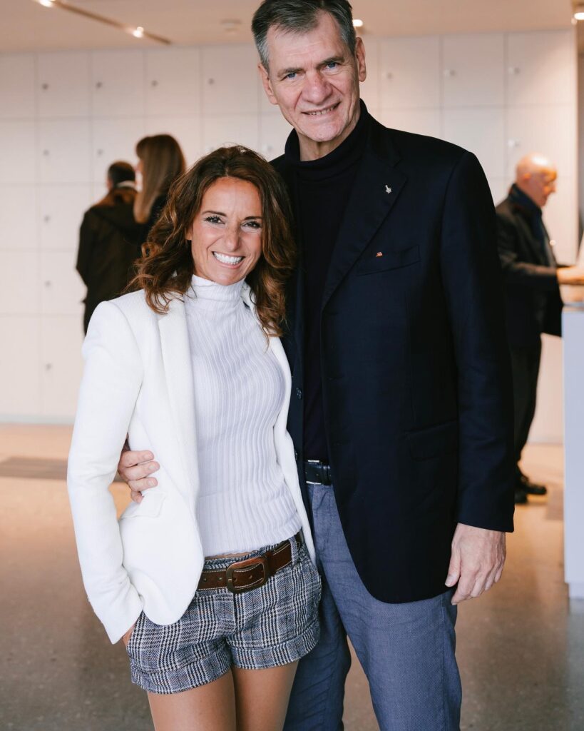 The day version (here with retired astronaut Paolo Nespoli at a conference)